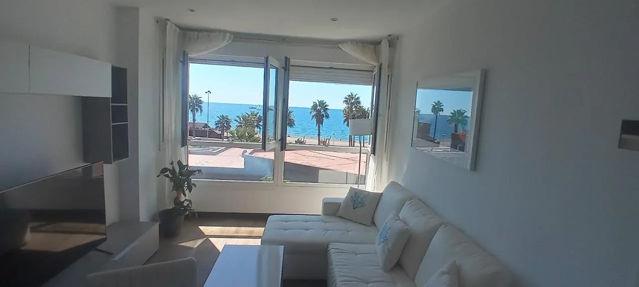 Apartamento 5 EN PRIMERA LÍNEA DE PLAYA CON VISTAS AL MAR Almería