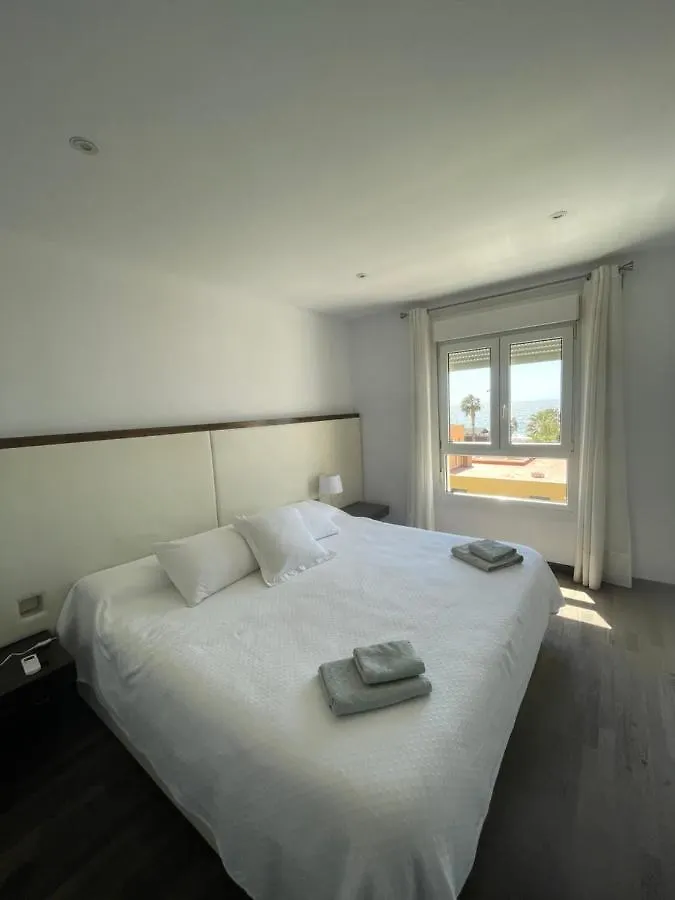 Apartamento 5 Home Suites Almeria Apartment
